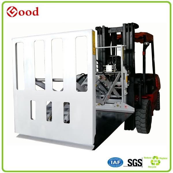 滑托板可置留型推拉器